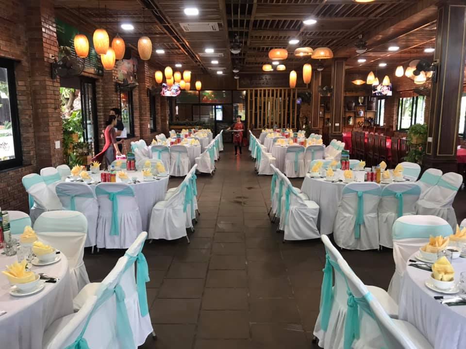 Nhà hàng Sen Quê