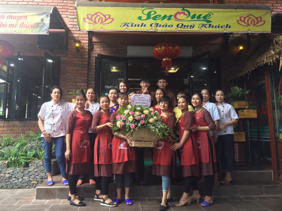 Nhà hàng Sen Quê