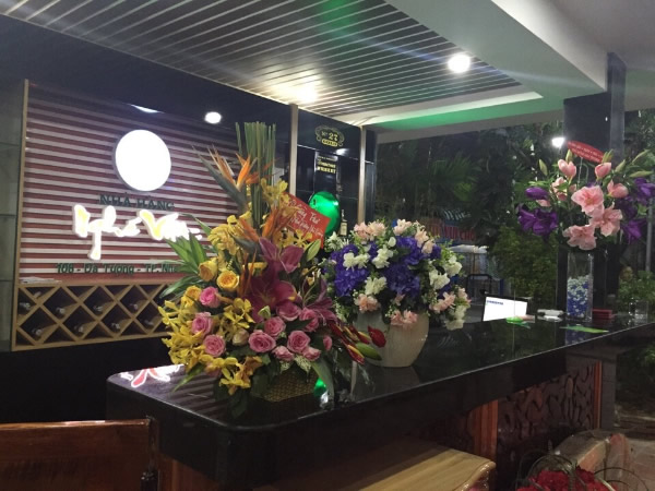Nhà hàng Làng Việt Nha Trang